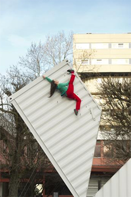 종이접기 (Satchie Noro&Sylvain Ohl) ⓒLaurent Philippe